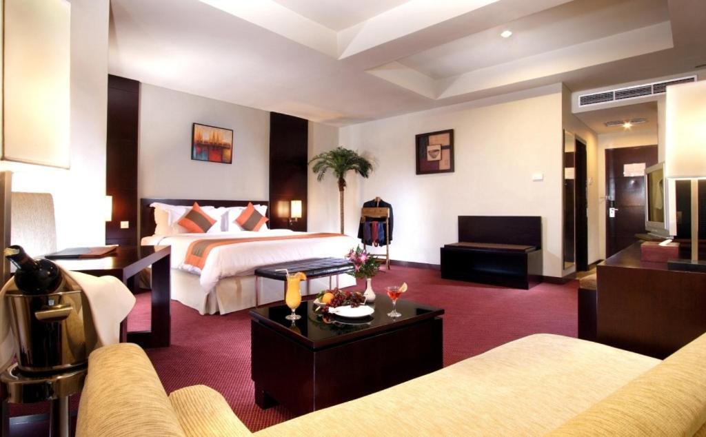 Hotel Horison Sagita Balikpapan Exterior photo